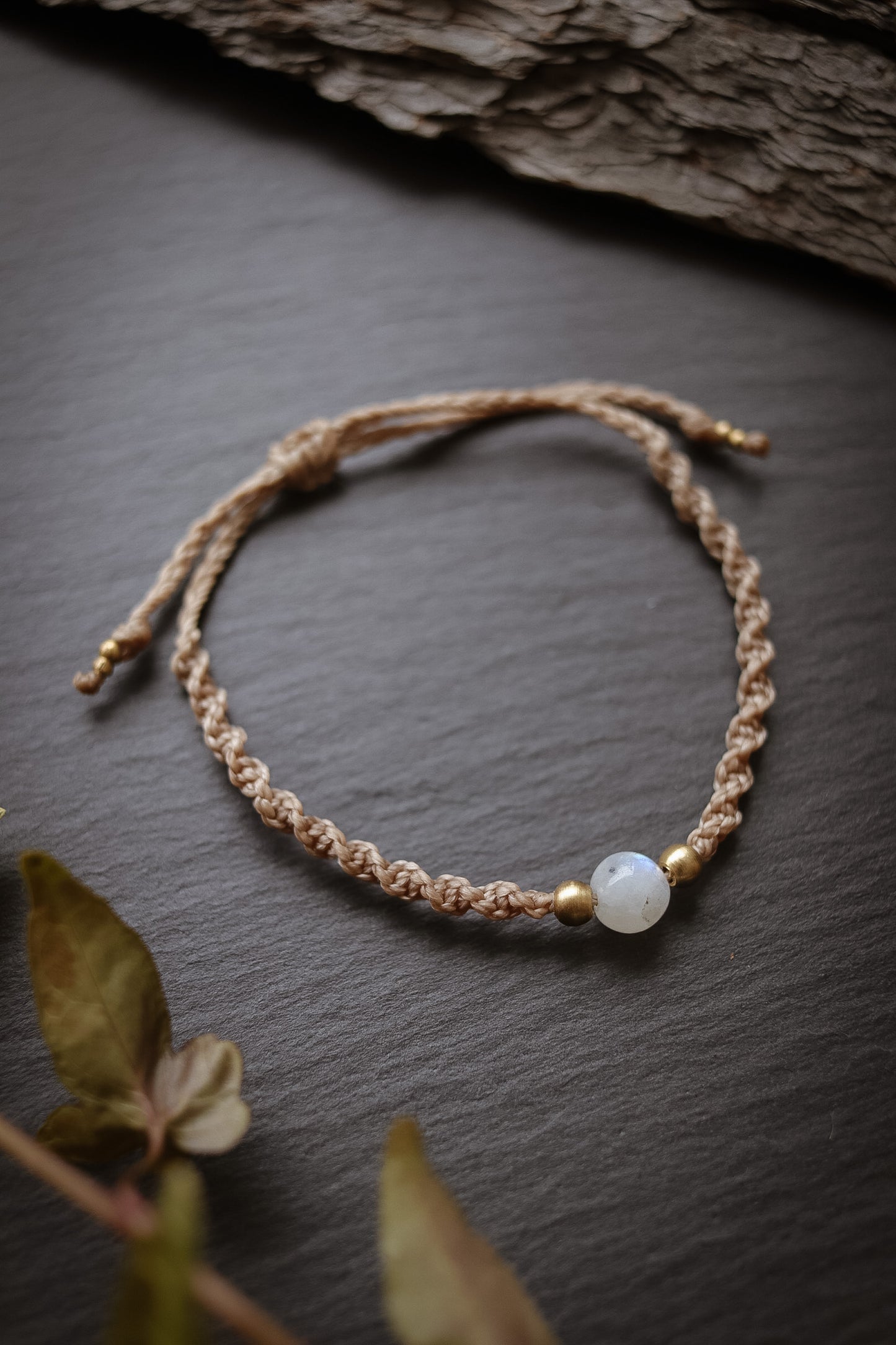 Regenbogen Mondstein Armband