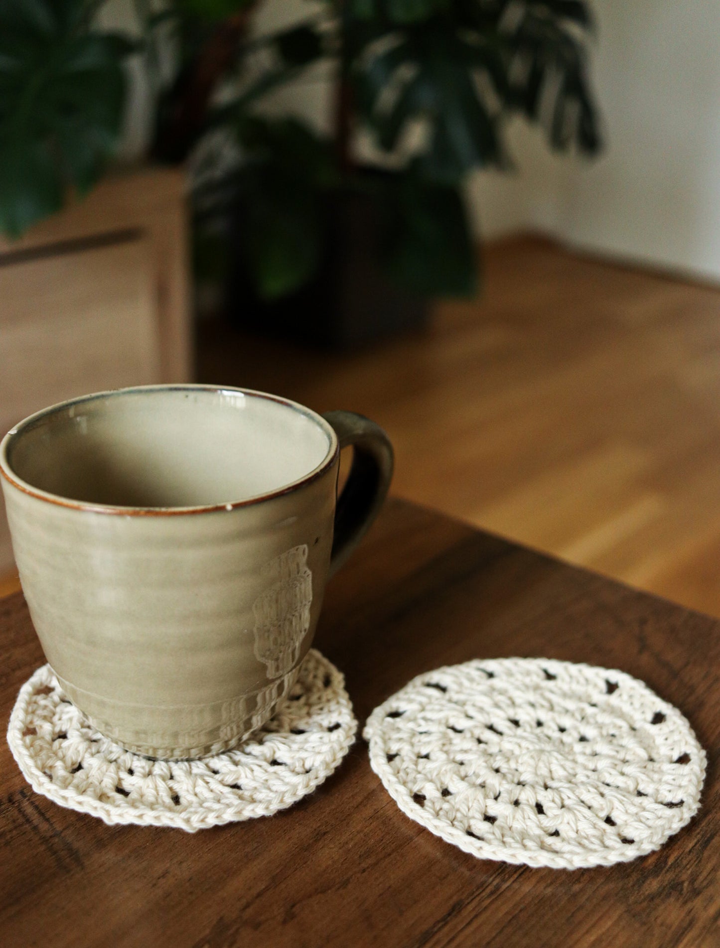 Crochet cup coasters