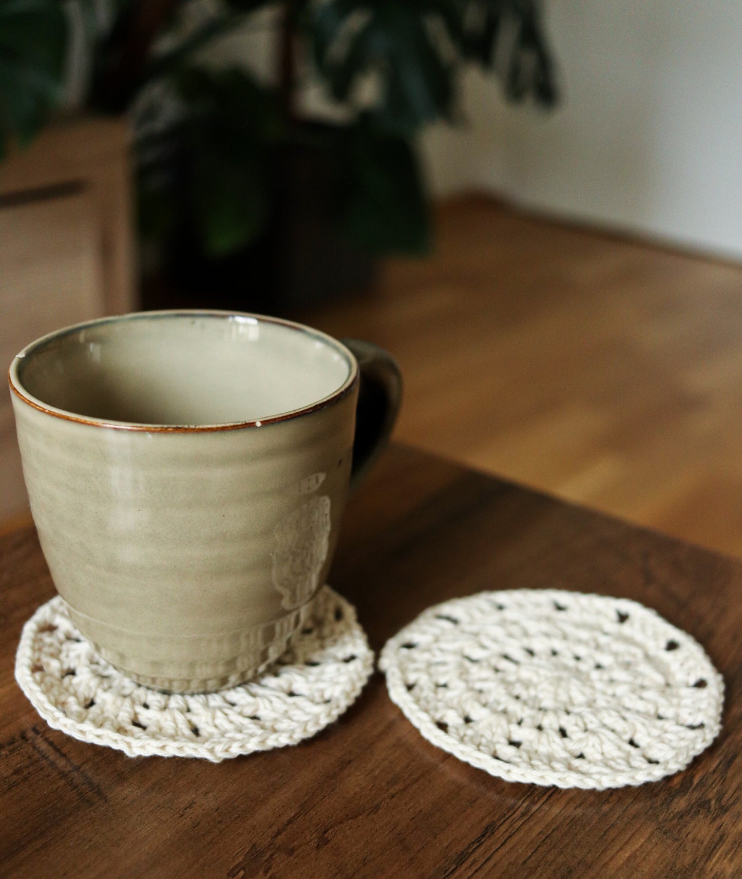 Crochet cup coasters