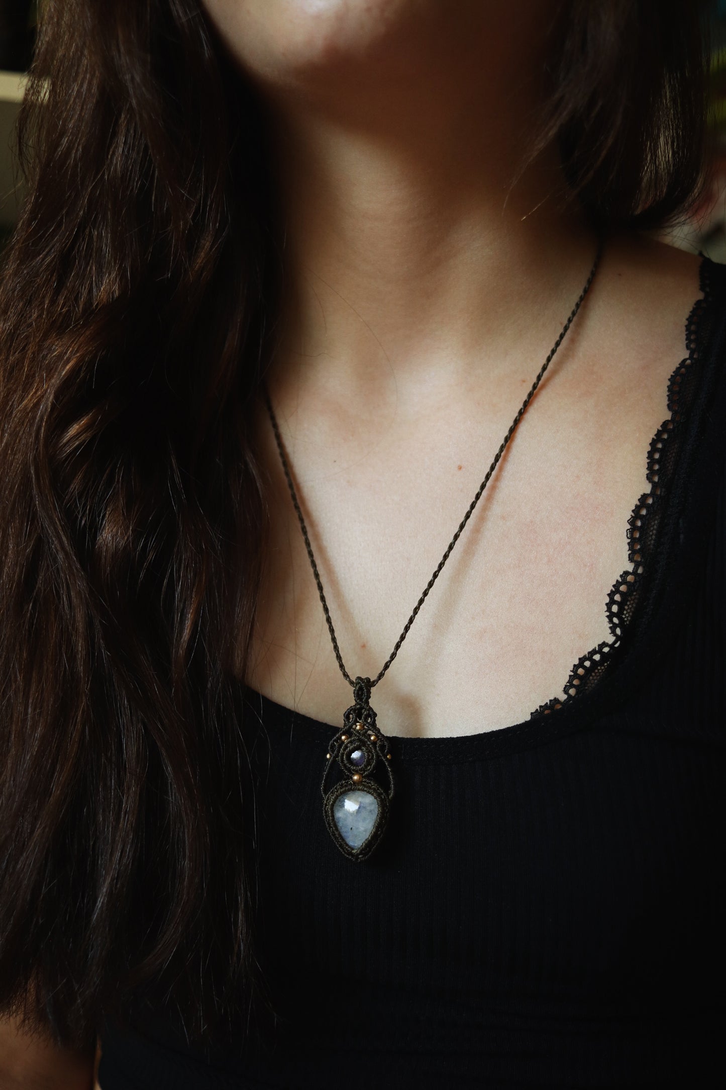 Amethyst & Regenbogen Mondstein Halskette