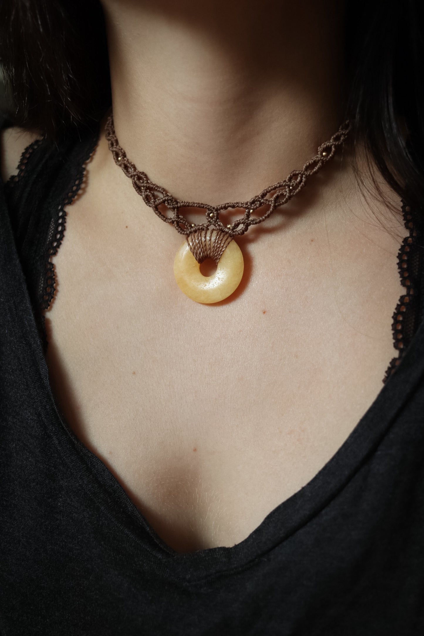 Orangencalcit Donut Choker Halskette