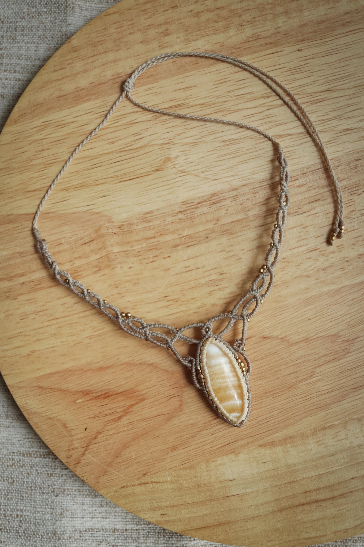 Orangencalcit Halskette