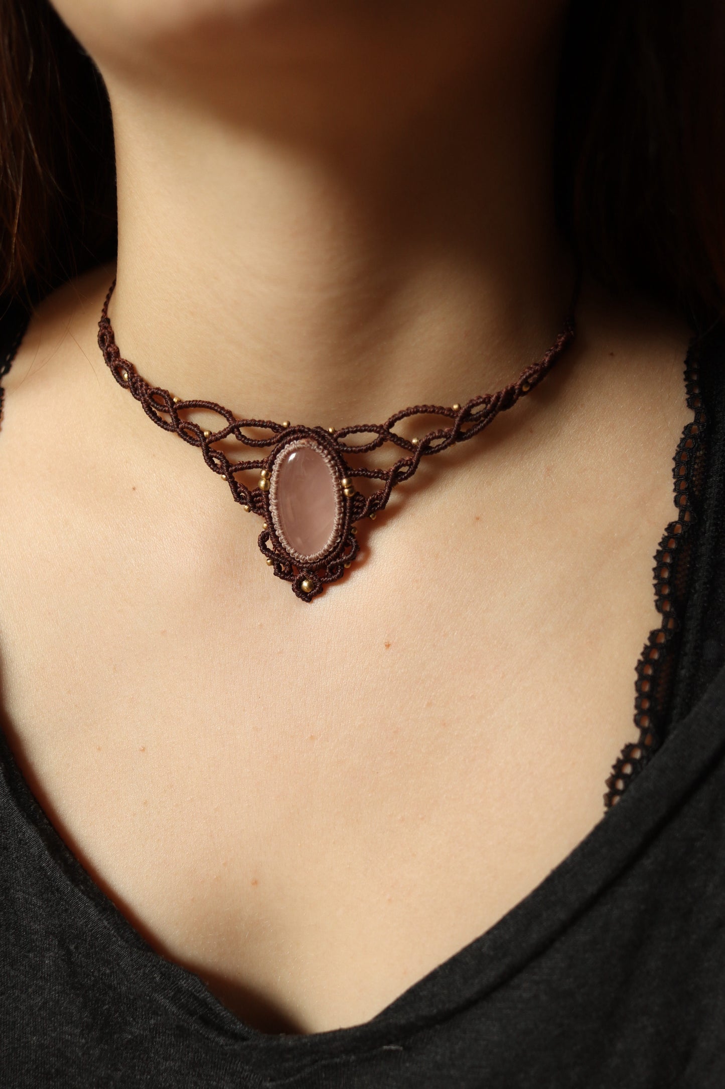 Rosenquarz Choker Halskette