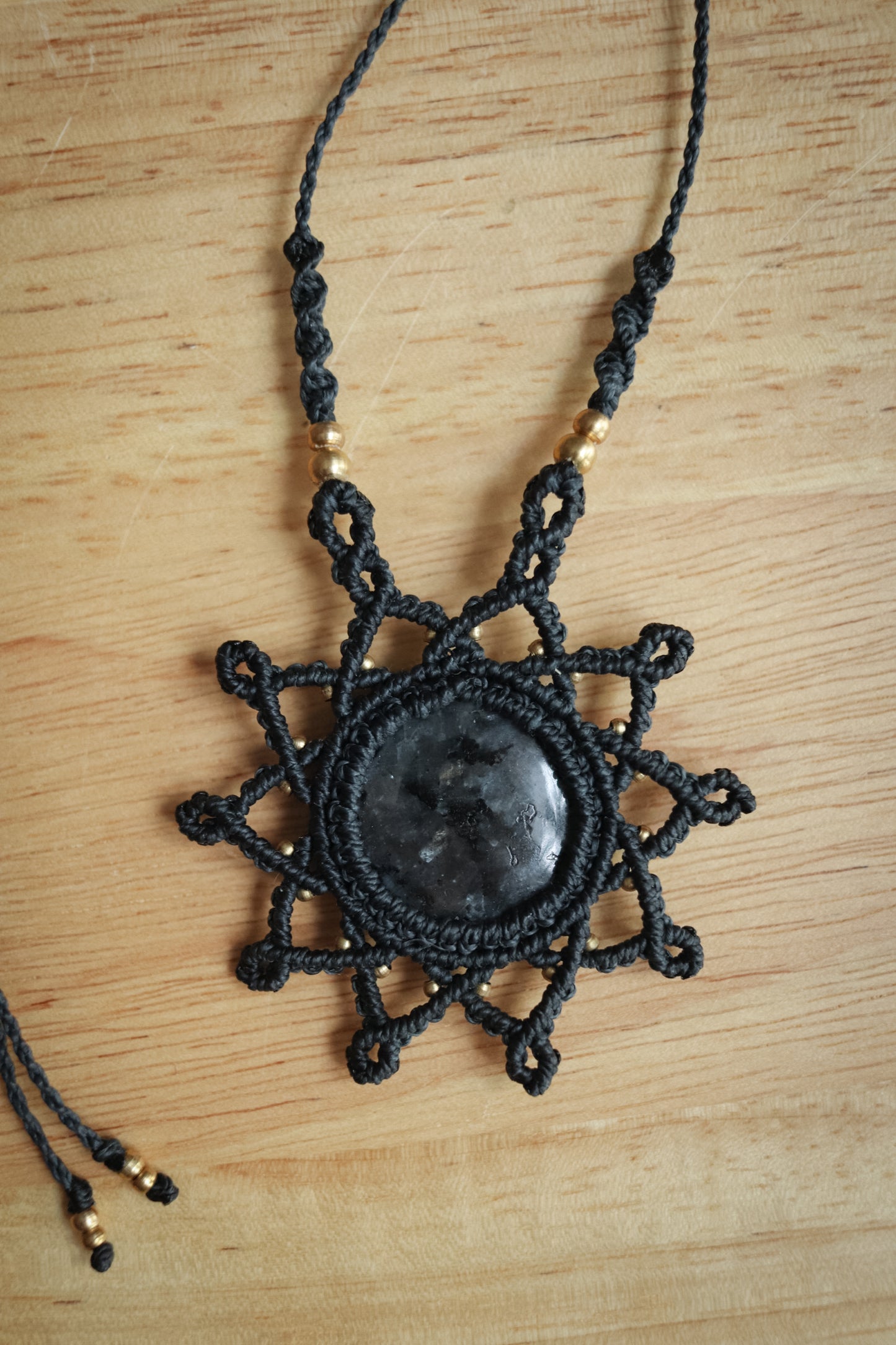 Lavrikit Mandala Kette